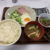 すき家 - 牛小鉢ベーコンエッグ定食【2023.3】