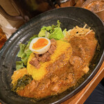 SPICY CURRY 魯珈 - 