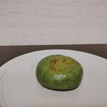 isejinguunaikuumaeiwatoya - よもぎお多福饅頭