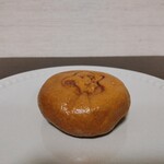 isejinguunaikuumaeiwatoya - 黒糖お多福饅頭