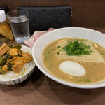 ヌードル＆スパイスカレー 今日の1番 - 