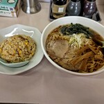 ラーメン 徳とく - 