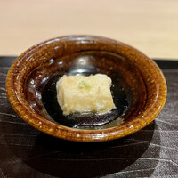 ぎんざ 一二岐 - 先付け：揚げ胡麻豆腐