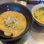 Momofuku - 冷やし坦々麺(並)とレタス入りチャーハン(小)