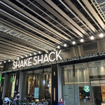 SHAKE SHACK - 