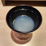 鮨 無垢/鮨 白銀 - しじみのお吸い物