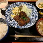 Fuku judou - 若鶏のつくね定食