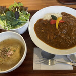 牛すじカレーとスープの店 オリーブ - 