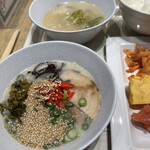 ホテル ビスタ 福岡 - 豚骨ラーメン