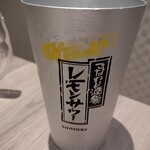 Zenhyaku Nanajusshu Tabenomi Houdai Koshitsu Nikubaru Bondo - レモンサワー