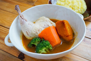 Soup curry tom tom kikir - 