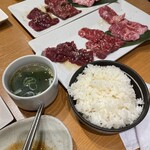 新橋 炭火焼き黒毛和牛 最大129種食べ放題 焼肉 天龍 - 