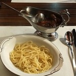 浅草ビーフシチュー - 淡路島産のパスタはモッチモチ！