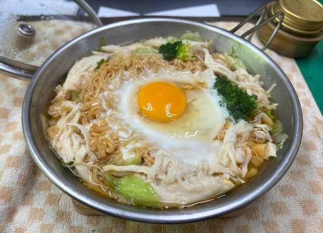 チキンラーメンひよこちゃんSHOP 通天閣わくわくランド内 - 恵美須町