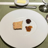 ビストロ ボンファム - フランス産鴨のフォアグラテリーヌ