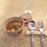 エクスクラメーションフーズ - スープは食べ放題。2杯いきました。