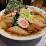 Ichimaru - 生姜醤油スープが美味しいです。私は生姜が好きですが、生姜が得意じゃない方でも程よいマイルドな生姜の風味なので食べやすいかと思います。