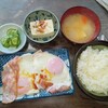 Hama kou - ベーコンエッグ定食