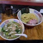 塩そば専門店 桑ばら -  帆立稚貝の塩つけそば