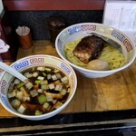 塩そば専門店 桑ばら - 黒胡椒豚角煮つけそば