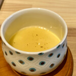 お料理 ちゃとら - 一番出汁の茶碗蒸し 新玉葱の摺流し