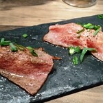 牛タン ふかざわ - 黒毛和牛赤身炙り寿司