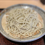 200314849 - 一皿目には中麺。