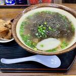 南風 - もずくそば（半そば）650円。黒糖サーターアンダギー付き♡