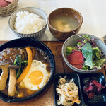 おばんざい家 PUCHI - 日替りランチ@1100