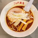 ジャギ飯店 - (昼限定)
            濃厚魚介豚骨拉麺/900