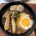 おばんざい家 PUCHI - 手作りハンバーグ断面