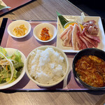 焼肉 桜咲 - ミックスランチ…1780円