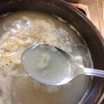Myondon Kumudeji - 牛骨スープ