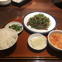 銀座ブルーリリー ステーキ＆チャイニーズレストラン - 