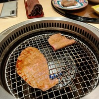 横浜 うしみつ - 