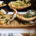 郷土料理ともん - 小鮎っていうやつかな