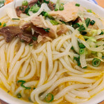 Saigommajesuthikku - 麺