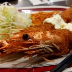 ごはんもおいしい喫茶店 ロン - エビフライどアップ