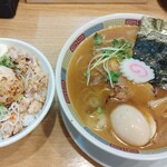 らーめん 親希 - 中華そば味玉