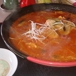 中華料理 龍美 - 鶏肉トマトこってりラーメン