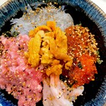 鎌倉食堂 - 5色丼