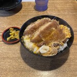 こまどりうどん - 料理写真:カツ丼（どんぶり）@650