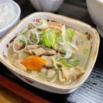 大関 - もつ煮セット（お新香、ライス付き）…＋300円