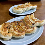 大関 - 餃子…400円