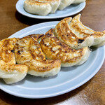 大関 - 餃子…400円