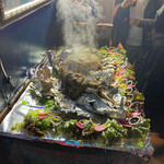 インド・パキスタン料理 アルバラカ - でーん！！この日はラム2頭が丸焼きになりました。