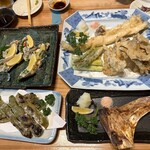 Tsukiji Yamaka - 生牡蠣、カマ、天ぷら、そら豆