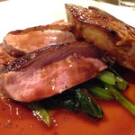 キャトルラパン - このピンク色！たまりません！小鴨とフォアグラ(’13.07月にて）