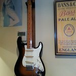 Wスパイス - レトロといえばマリリン・モンローとストラトは必需品？