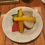 焼鳥 うの - 野菜のピクルス
